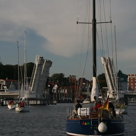 Apartment Lungomare Oro, Penthouse Am Yachthafen, Traum Meerblick, Hunde Erwuenscht