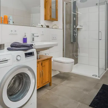 Lungomare Oro, Penthouse Am Yachthafen, Traum Meerblick, Hunde Erwuenscht Apartmán Kappeln